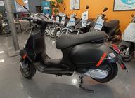 VESPA GTS 300 SUPER SPORT